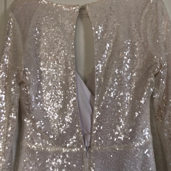 Superdown Devonne Surplice Romper - Picture 4 of 5